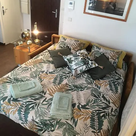 Appartement Le Palace Cathedrale De Reims